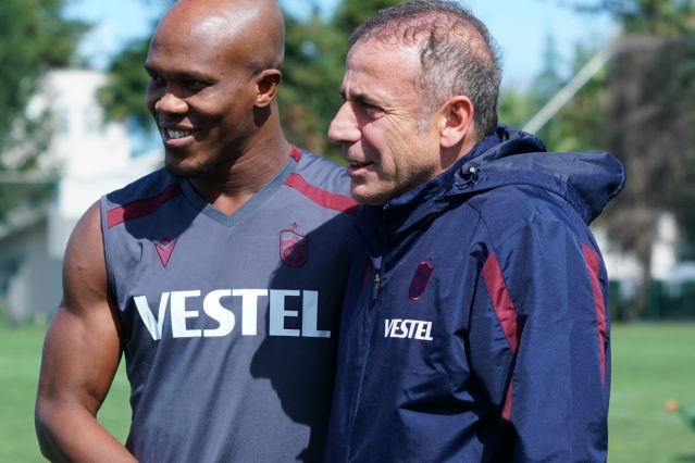 Nwakaeme'nin menajerinden bir açıklama daha! Trabzonspor ile anlaşma neden uzadı? Foto Haber 4