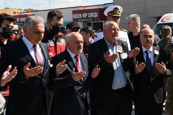 Ordulu şehit polis son yolculuğuna uğurlandı. Foto Haber 17