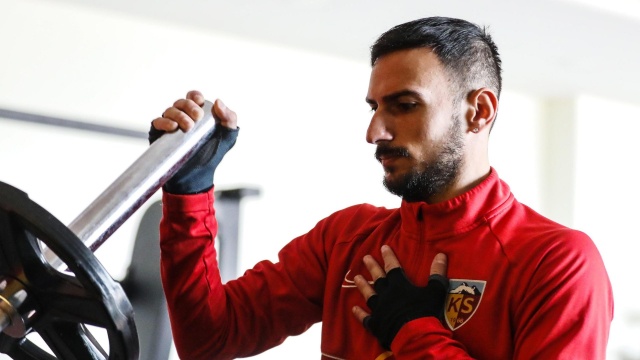 Adı Trabzonspor ile anılan isimden açıklama: İstediklerini duydum ama... Foto Haber 5