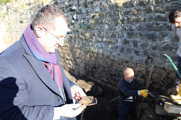 Trabzon'da Akçakale'den tarih fışkırdı! Kazılarda sona gelindi. Foto Galeri 3
