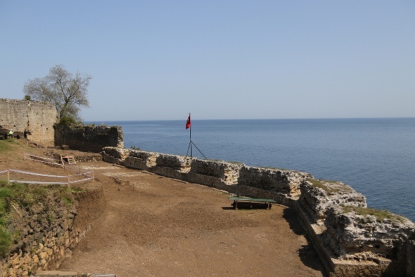 Trabzon'da Akçakale'den tarih fışkırdı! Kazılarda sona gelindi. Foto Galeri 6