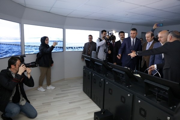 Bakan Karaismailoğlu, KTÜ’de öğrencilerle Buluştu. Foto Haber 17