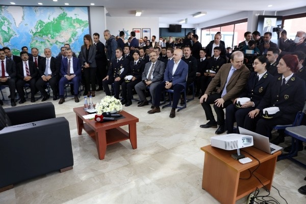 Bakan Karaismailoğlu, KTÜ’de öğrencilerle Buluştu. Foto Haber 20