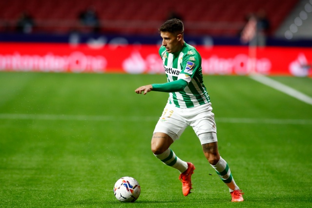 Flaş iddia! Trabzonspor ve Galatasaray onun için karşı karşıya. Foto Haber 9