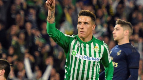 Flaş iddia! Trabzonspor ve Galatasaray onun için karşı karşıya. Foto Haber 10