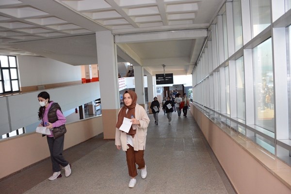 Trabzon’da gerçeğini aratmayan YKS provası. Foto Haber 6