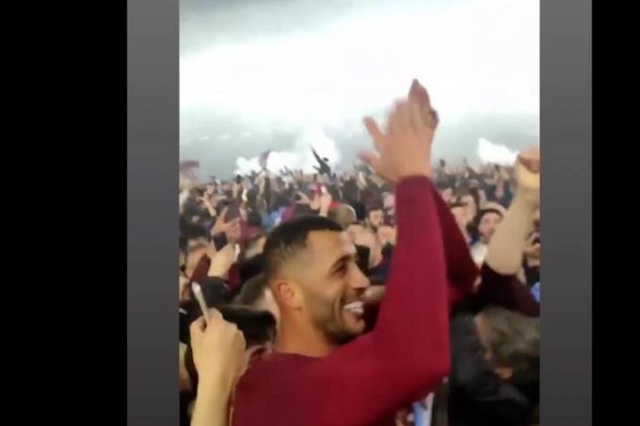 Trabzonsporlu Hugo'nun kramponlarının biri satışta diğeri fanusta! Foto Haber 21