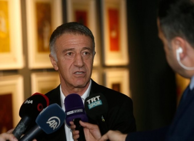 Ağaoğlu'nun eşi ve kızı şampiyonluk sürecini anlattı. Foto Haber 15