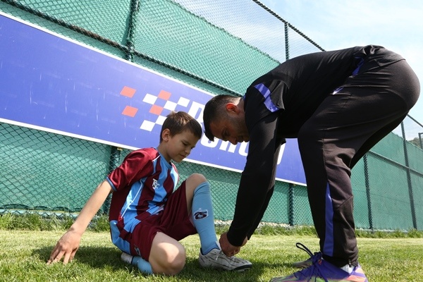 Trabzon'da kalan Ukraynalı çocuklar Türkiye'ye müteşekkir.Foto Haber 7
