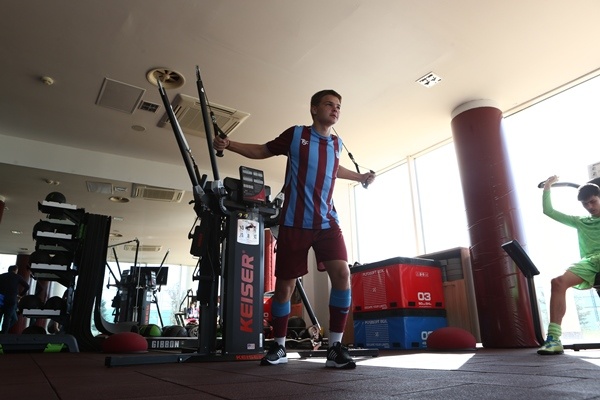 Trabzon'da kalan Ukraynalı çocuklar Türkiye'ye müteşekkir.Foto Haber 14