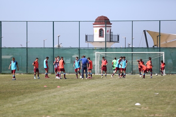 Trabzon'da kalan Ukraynalı çocuklar Türkiye'ye müteşekkir.Foto Haber 23