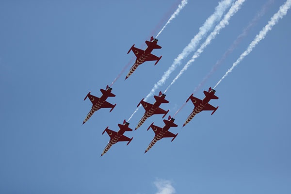 Türk Yıldızları'ndan gösteri öncesi son prova. Foto Haber 3