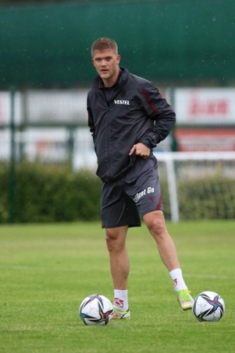 Cornelius, şampiyonluğu anlattı: “3 defa Danimarka'da şampiyonluk yaşadım ama buradaki kadar büyüğünü görmedim” Foto Haber 2