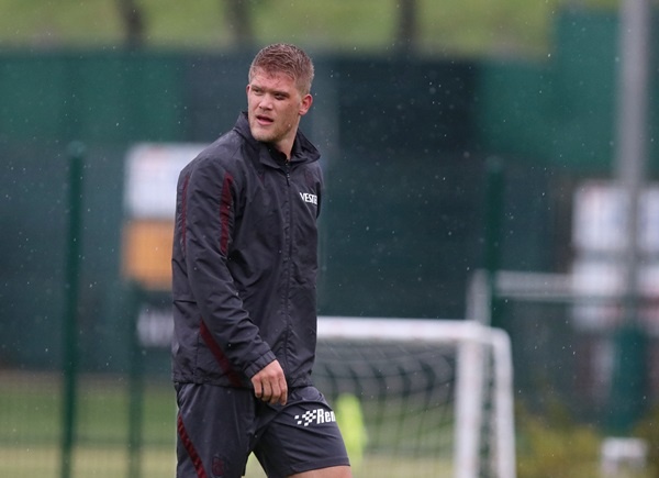 Cornelius, şampiyonluğu anlattı: “3 defa Danimarka'da şampiyonluk yaşadım ama buradaki kadar büyüğünü görmedim” Foto Haber 3