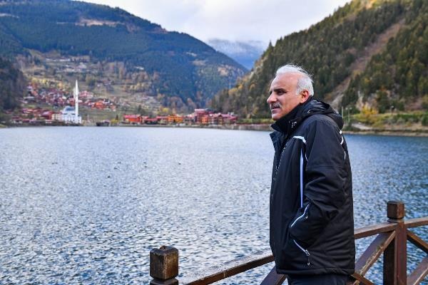 Uzungöl'ü çevreleyen kaçak yapılar yıkılıyor. Foto Haber 3