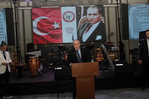 Trabzon Eczacı Odası’nda 50. yıl coşkusu. Foto Galeri 3