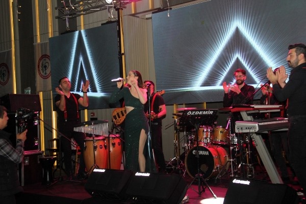 Trabzon Eczacı Odası’nda 50. yıl coşkusu. Foto Galeri 7