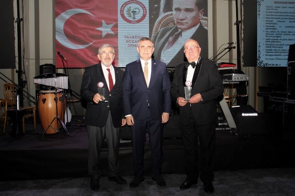 Trabzon Eczacı Odası’nda 50. yıl coşkusu. Foto Galeri 23