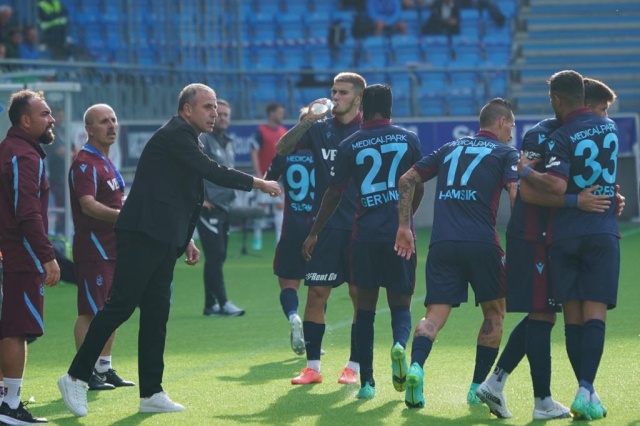 Şampiyon Trabzonspor'da bir sezon böyle geçti. Foto Galeri 11