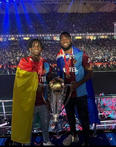 Djaniny'den ayrılık itirafı! "Abdullah Avcı ile konuşmuştum" Foto Haber 6