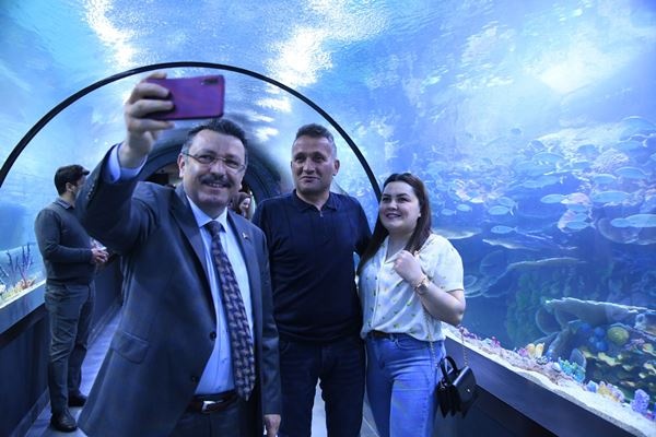 Trabzon Akvaryum’a ziyaretçi akını! Dört günde 8448 kişi. Foto Haber 9