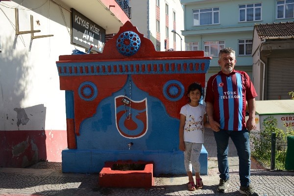 Sinop'ta çeşmeler bordo mavi. Foto Haber 4