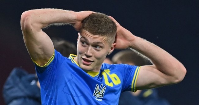 Trabzonspor iki sezondur peşindeydi! Yeni takımı belli oldu. Foto Galer 8