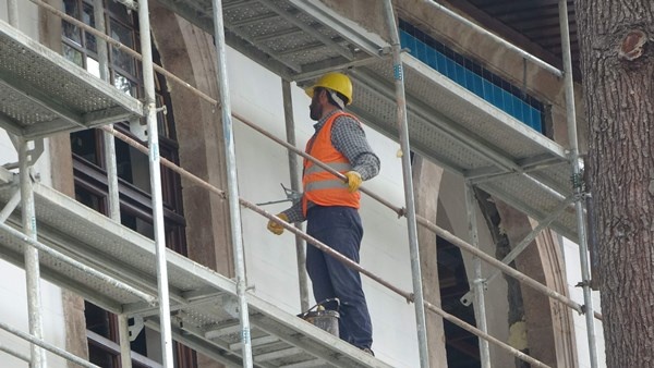 Trabzon'da tarihi vilayet binası restore ediliyor. Foto Galeri 6