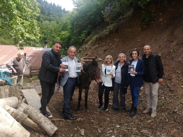 Türkiye'nin 'Eşekli Dostoyevski'si Karadeniz’de. Foto Haber 1