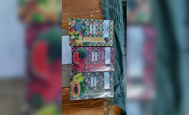 Sarp Sınır Kapısı'nda binlerce kaçak elektronik sigara yakalandı. Foto Haber 2