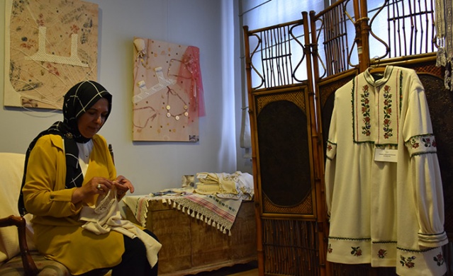 "İlmek İlmek Gelenek Trabzon Fanilası" sergisi açıldı. 23 Haziran 2022 1