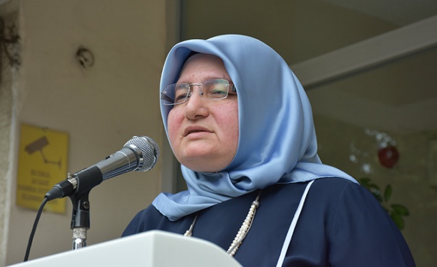 "İlmek İlmek Gelenek Trabzon Fanilası" sergisi açıldı. 23 Haziran 2022 3