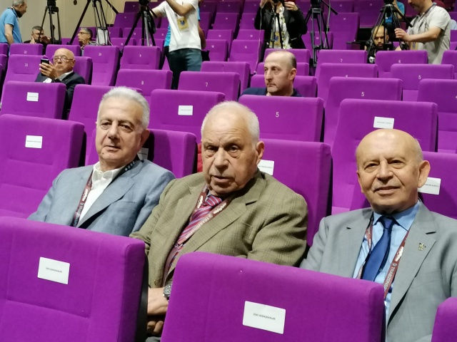 Trabzonspor 51. Divan genel Kurulu'ndan kareler. Foto Haber 18