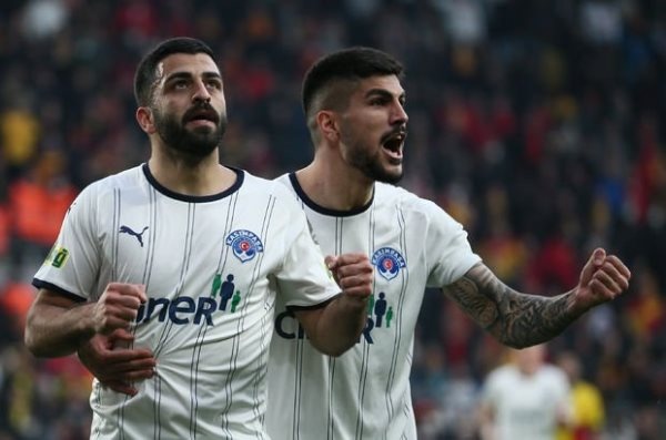 Abdullah Avcı'dan Umut Bozok transferinde devreye girdi 5