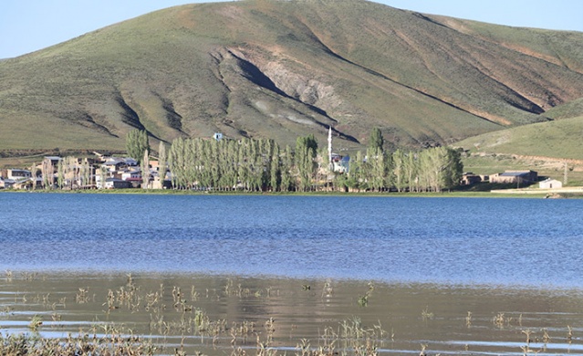 Bayburt'taki Demirözü Barajı tam doluluğa ulaştı. Foto Haber 12