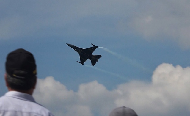 SOLOTÜRK'ten Yalova semalarında muhteşem gösteri! 2