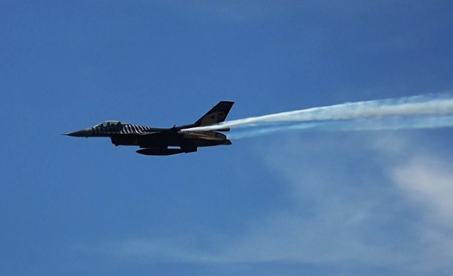 SOLOTÜRK'ten Yalova semalarında muhteşem gösteri! 6