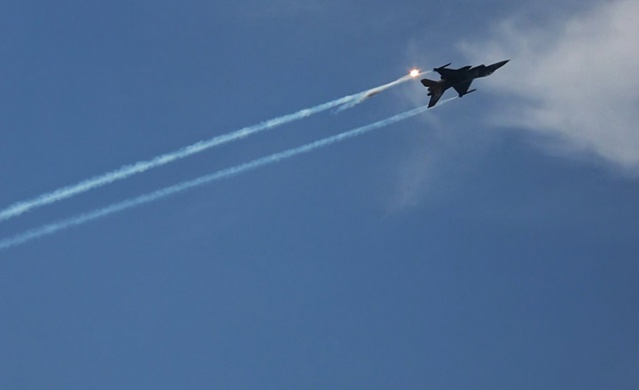 SOLOTÜRK'ten Yalova semalarında muhteşem gösteri! 5