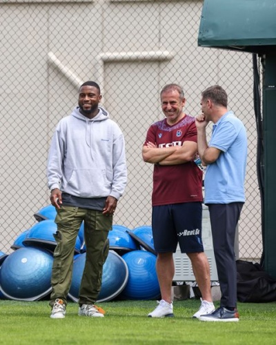 Trabzonspor’da Denswil imza sonrası kampa katıldı. Foto Haber 4