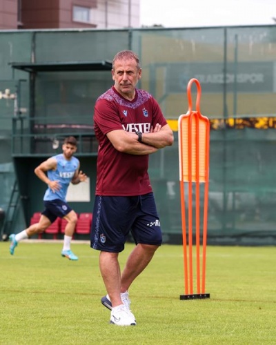 Trabzonspor’da Denswil imza sonrası kampa katıldı. Foto Haber 35