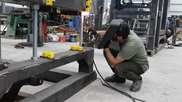 Trabzon'da dağı tıraşlayıp, zirveye OSB kurdular.Foto Haber 15