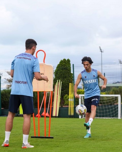Trabzonspor'da  futbolculara sakatlık risk analizi yapıldı.30 Mayıs 2022-Foto Haber 23