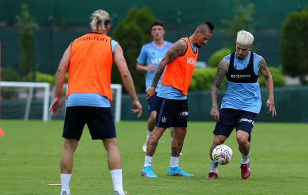 Trabzonspor'da  futbolculara sakatlık risk analizi yapıldı.30 Mayıs 2022-Foto Haber 35