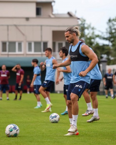 Trabzonspor'da  futbolculara sakatlık risk analizi yapıldı.30 Mayıs 2022-Foto Haber 9