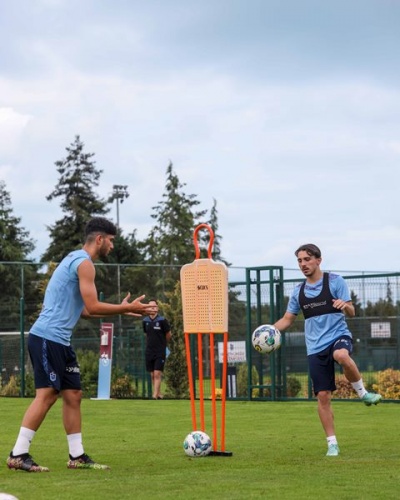 Trabzonspor'da  futbolculara sakatlık risk analizi yapıldı.30 Mayıs 2022-Foto Haber 21