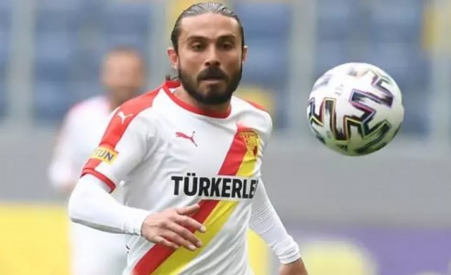 Trabzonspor'un listesindeki ismin yeni adresi belli oldu!. Foto Haber 4