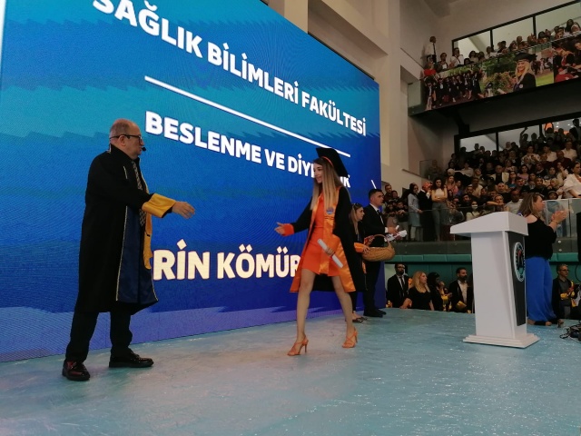 Avrasya Üniversitesi Mezuniyet Töreni'nden kareler 11