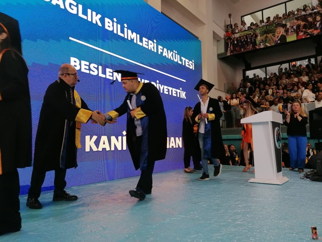 Avrasya Üniversitesi Mezuniyet Töreni'nden kareler 12