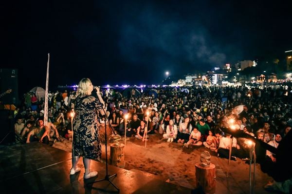 Trabzon eğlenceye doydu. Foto Haber 10