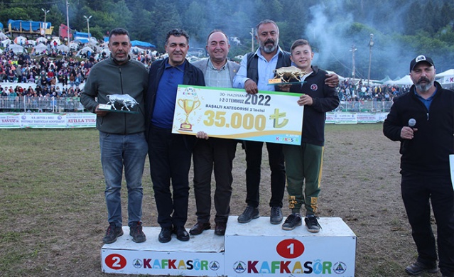 "41. Kafkasör Kültür, Turizm ve Sanat Festivali" sona erdi 10